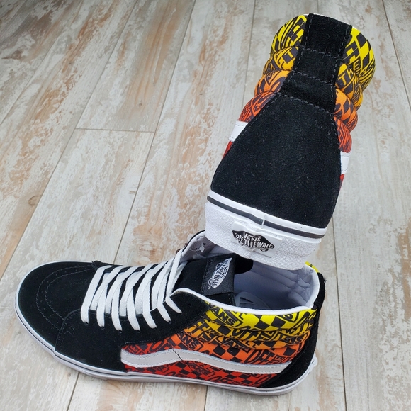 Vans SK8-Hi Logo Flame - Picture 5 of 9